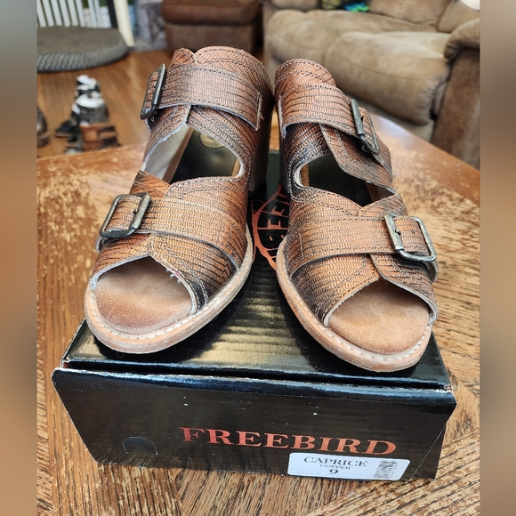 Freebird Caprice Sandals, Copper, 9 - Picture 4 of 5